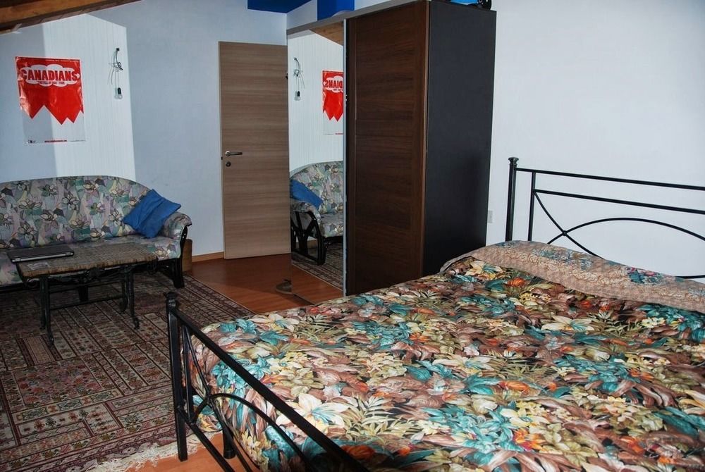 B&B Percorso Verde Ponte Valleceppi Luaran gambar