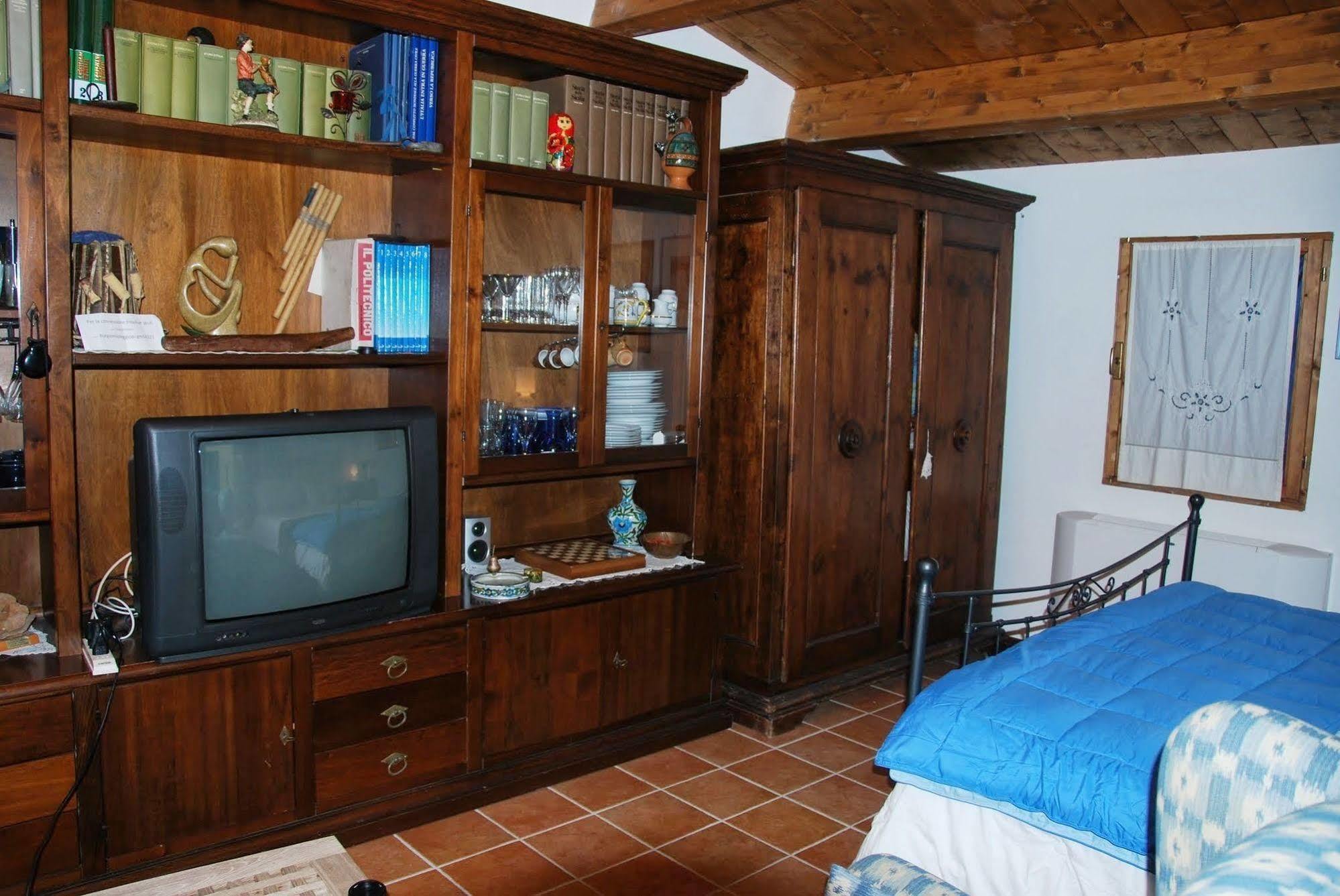 B&B Percorso Verde Ponte Valleceppi Luaran gambar
