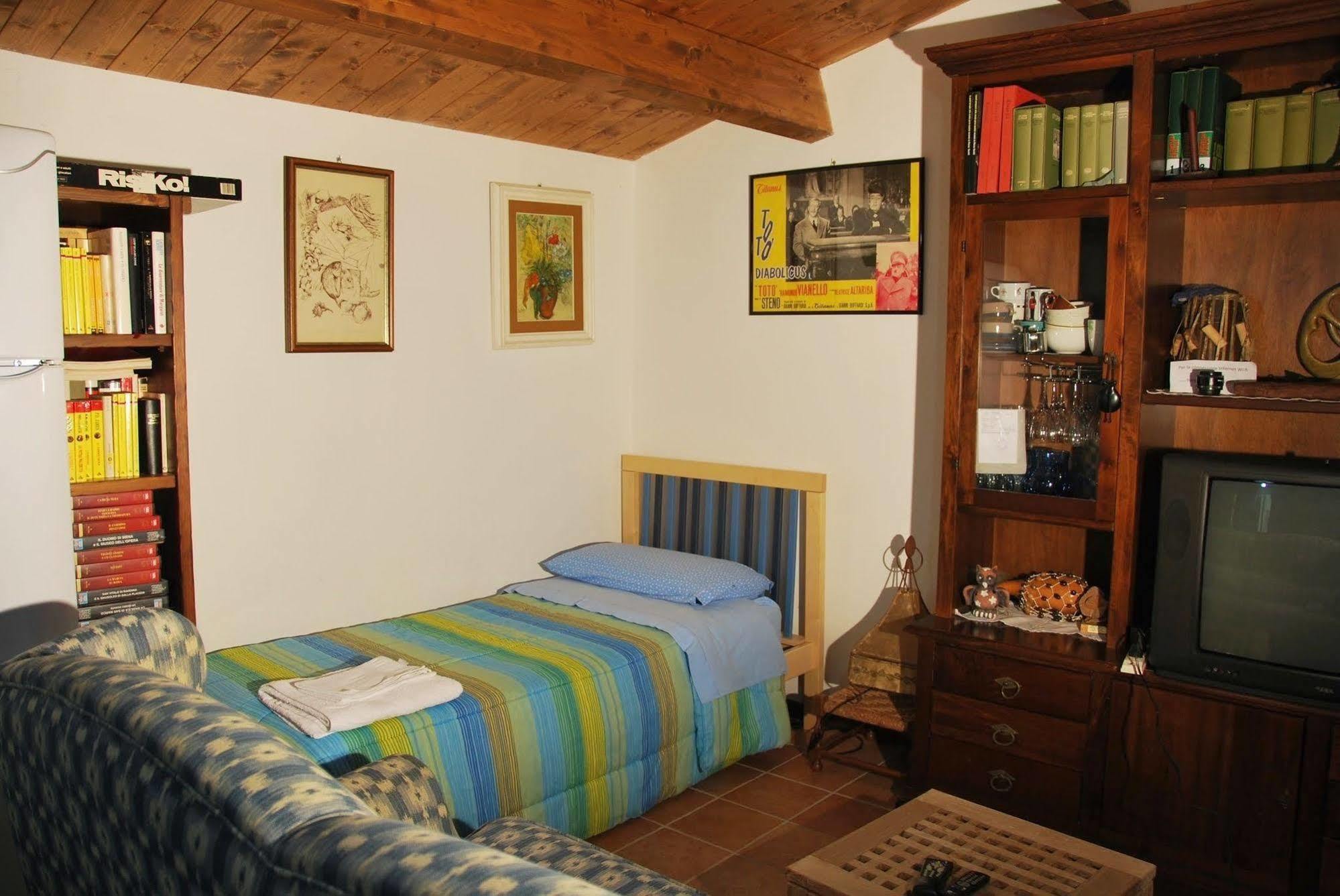 B&B Percorso Verde Ponte Valleceppi Luaran gambar
